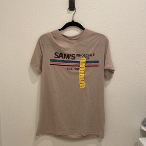 NWT Unisex Sam’s Club Retro tee T-shirt Tan Size Medium​​​​​